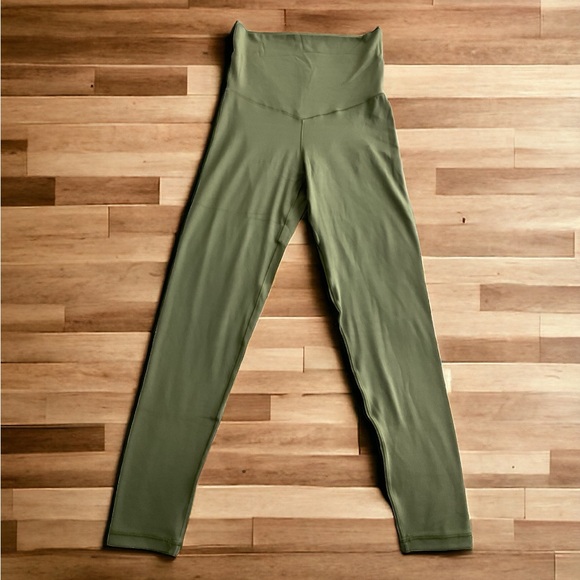 NWT Women's - OFFLINE By Aerie Real Me High Waisted Foldover Legging, Size Small - Picture 1 of 6